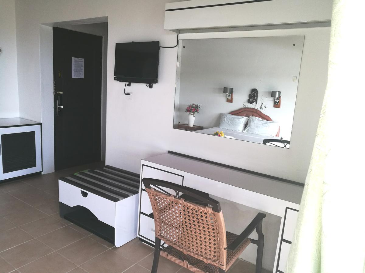 Honiara Hotel エクステリア 写真